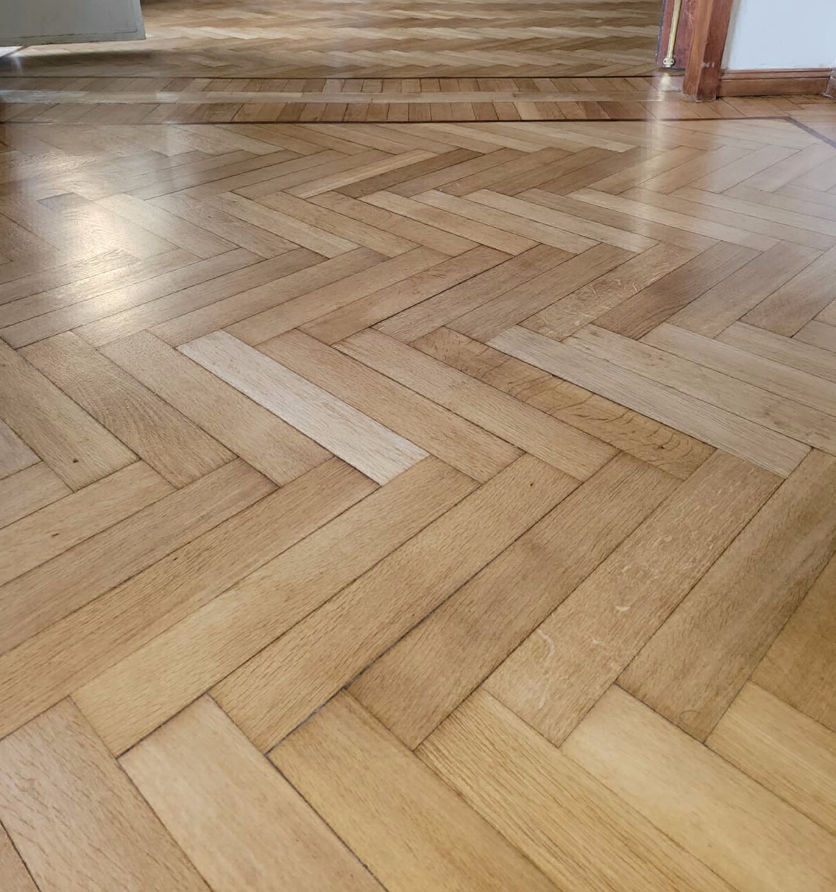 Hidrolaqueado de Pisos de Madera