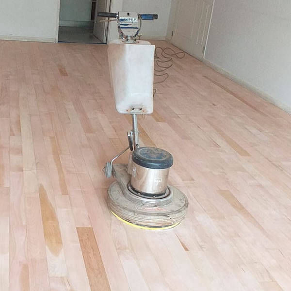 PULIDO DE PISOS DE MADERA